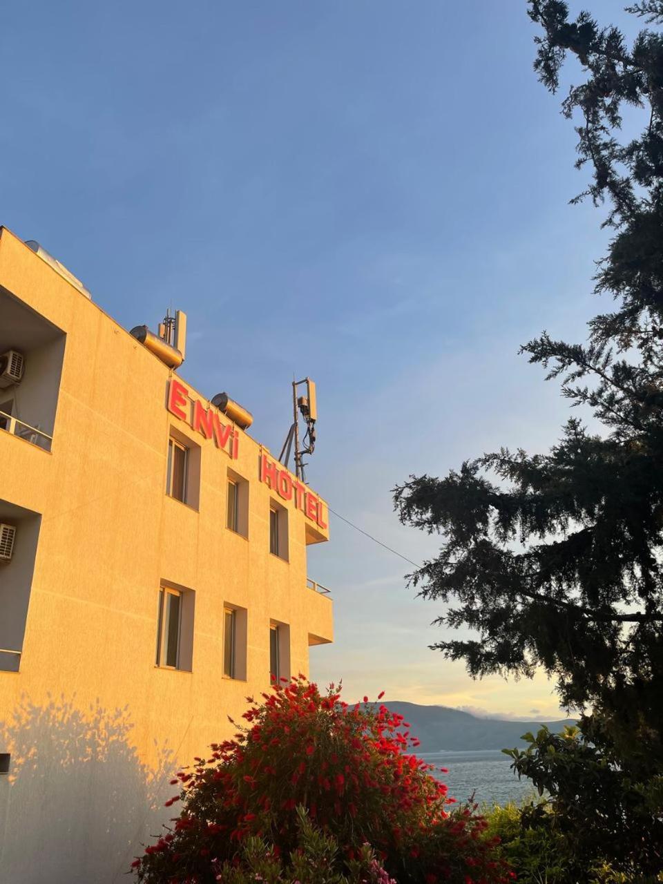 Envi Hotel Radhimë Exterior foto